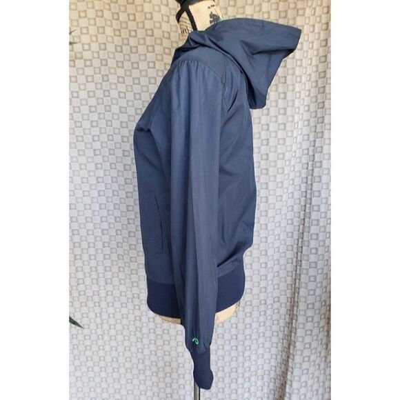 Nike Women's Lightweight Full Zip Hooded Jacket Small NWOT - Picture 4 of 7